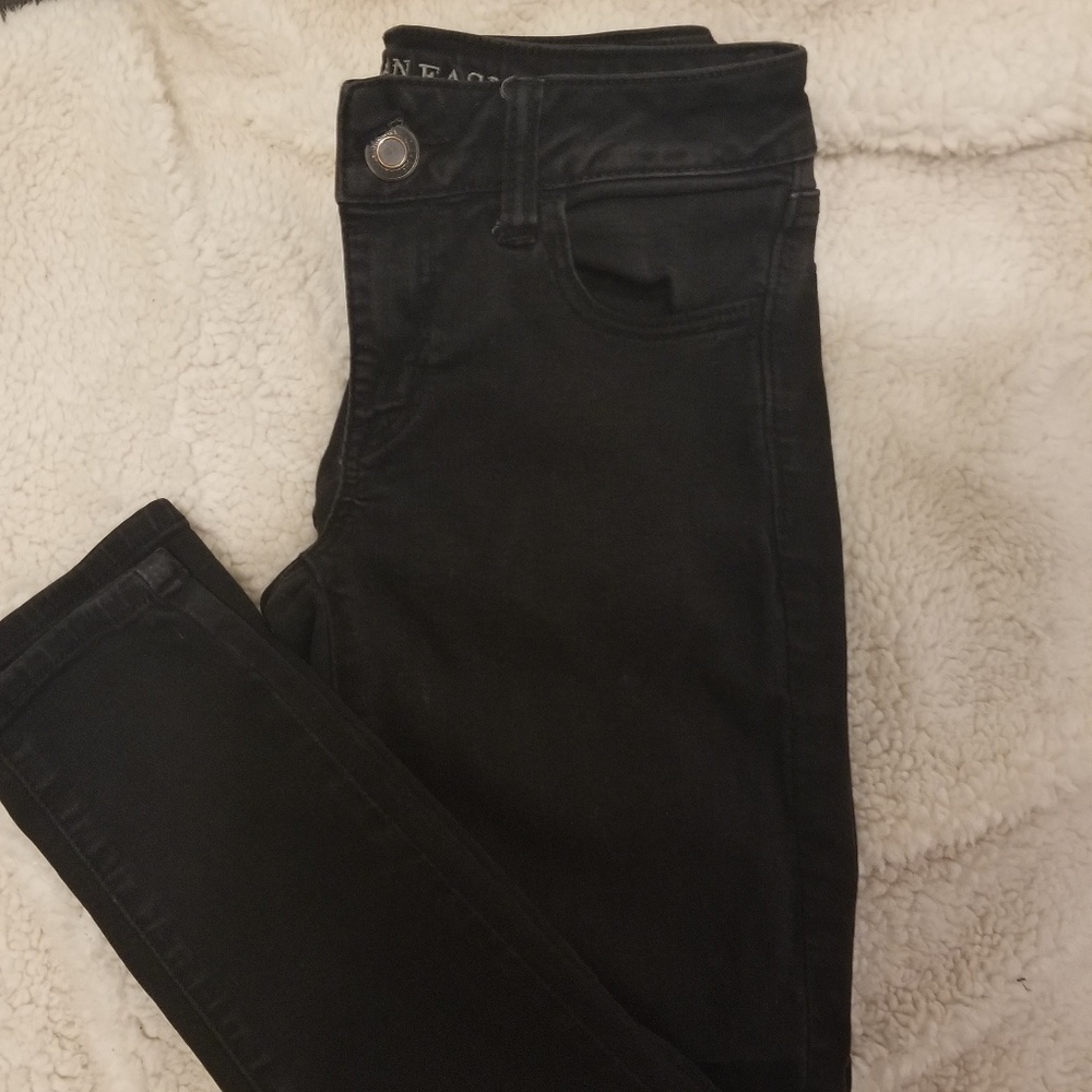 3/$25 American Eagle Black jeggings